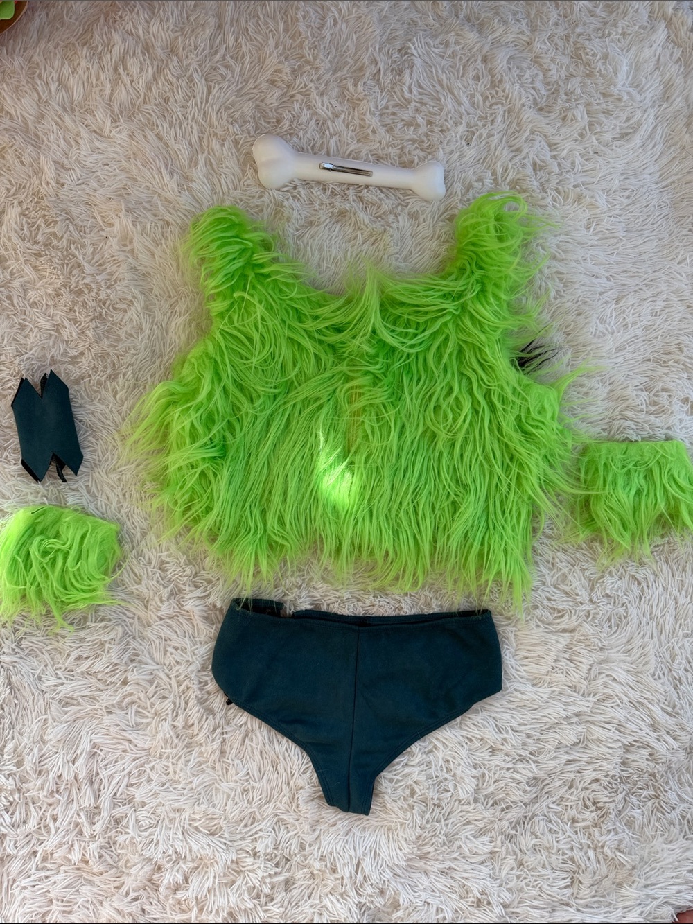 Sexy Women’s Pebbles Flintstones Cosplay Costume Size XS/S - Picture 3 of 3